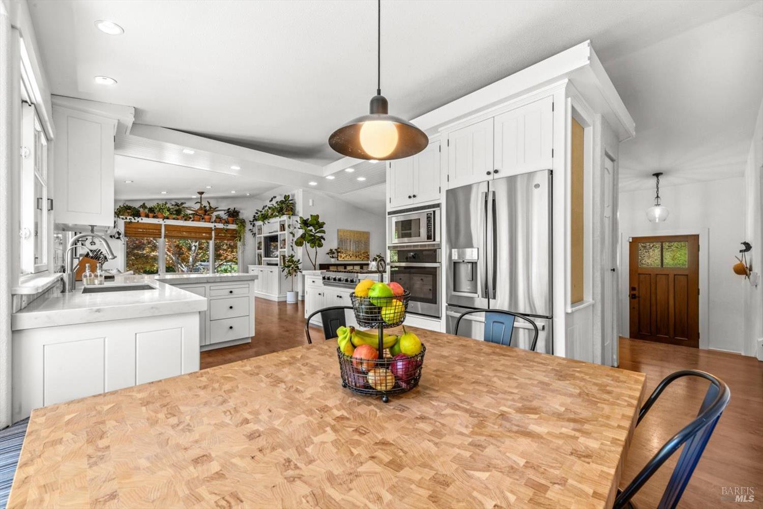 1163 Morningside Drive Napa CA 94558
