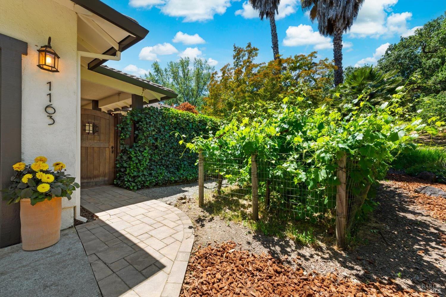 1163 Morningside Drive Napa CA 94558