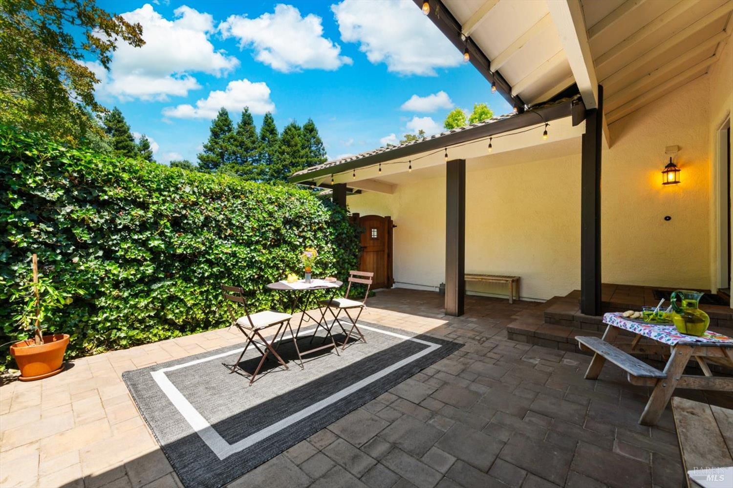 1163 Morningside Drive Napa CA 94558