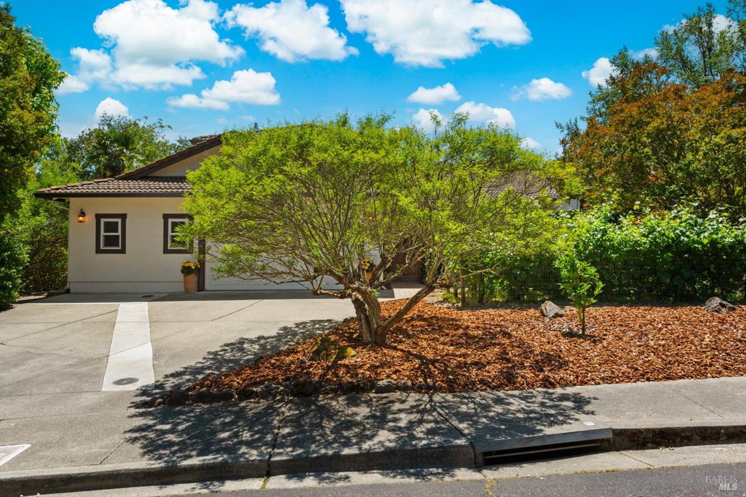 1163 Morningside Drive Napa CA 94558