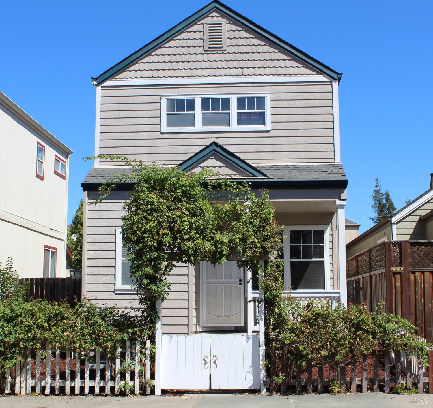 1416 Tammy Way Santa Rosa CA 95401