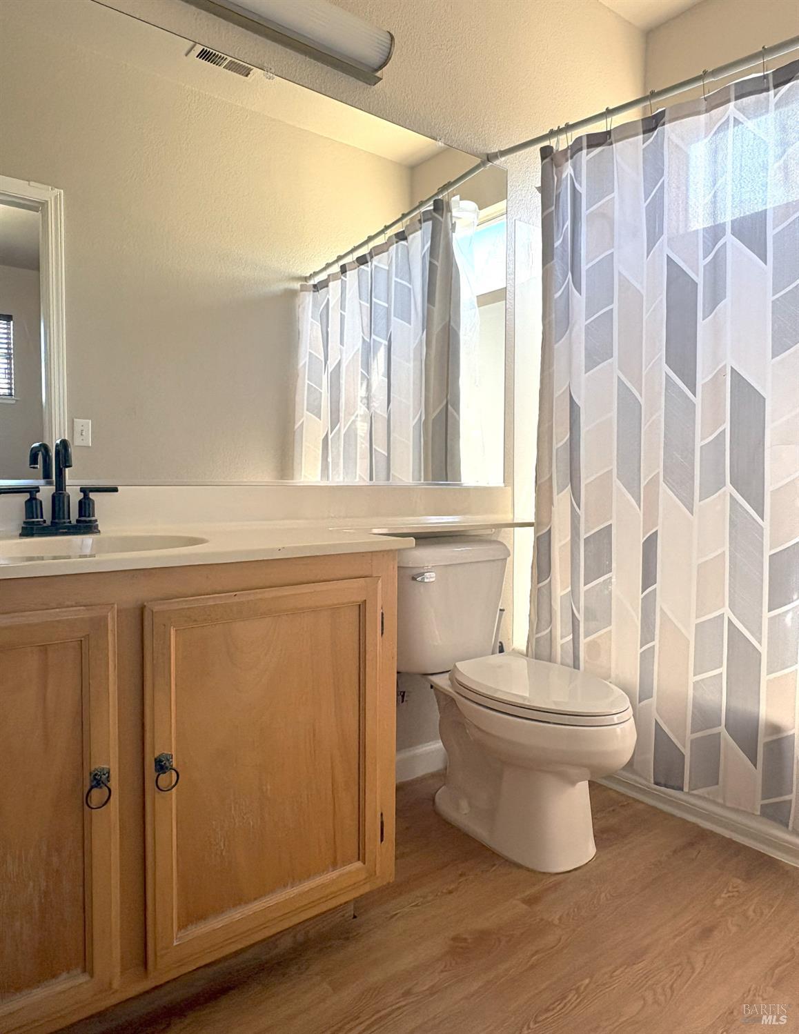 1416 Tammy Way Santa Rosa CA 95401