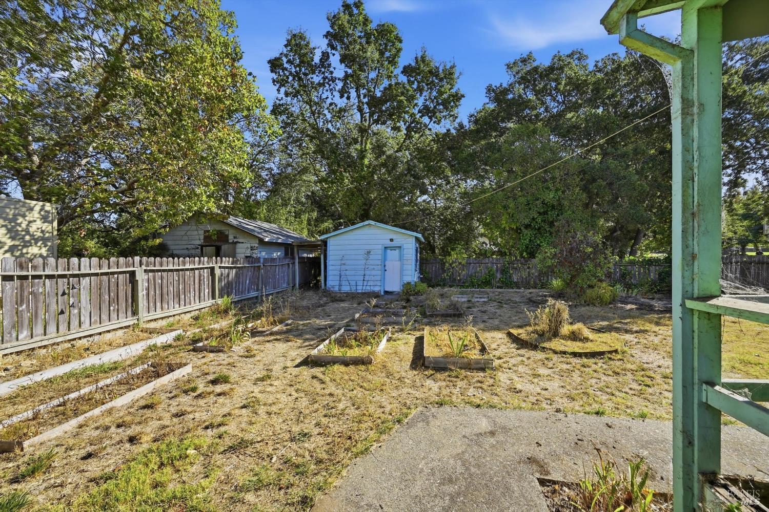 2875 W Steele Lane Santa Rosa CA 95403