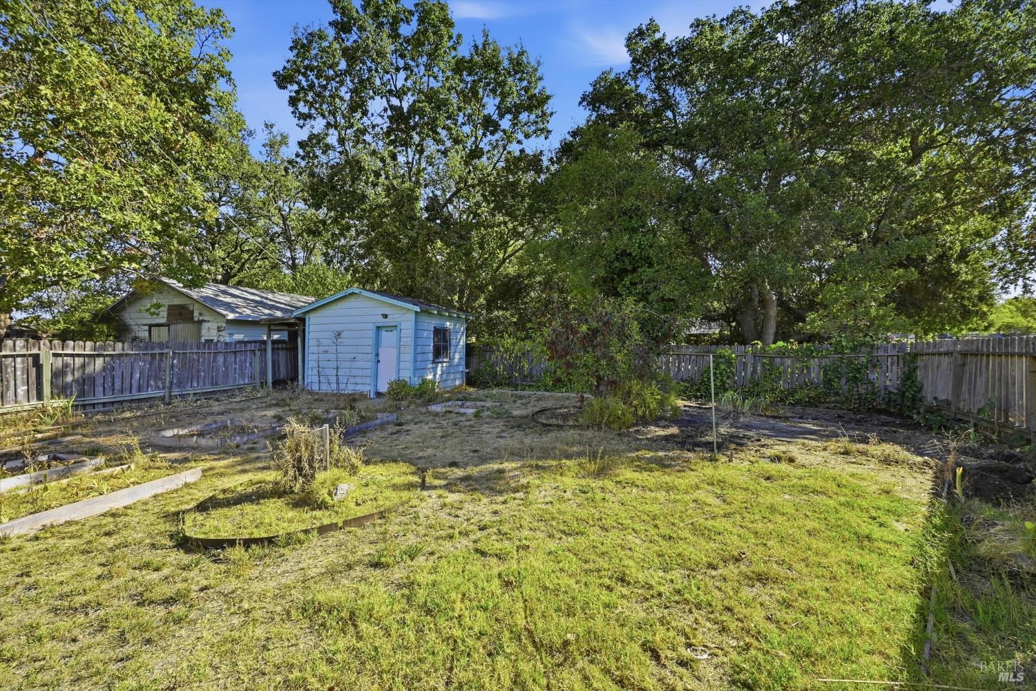 2875 W Steele Lane Santa Rosa CA 95403