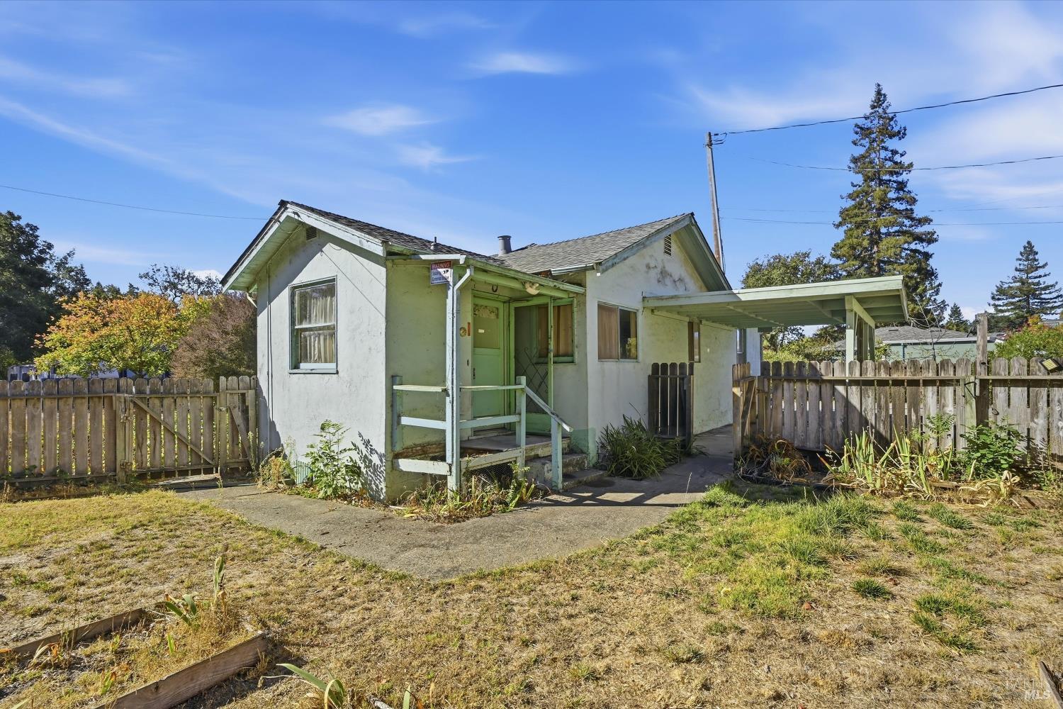 2875 W Steele Lane Santa Rosa CA 95403