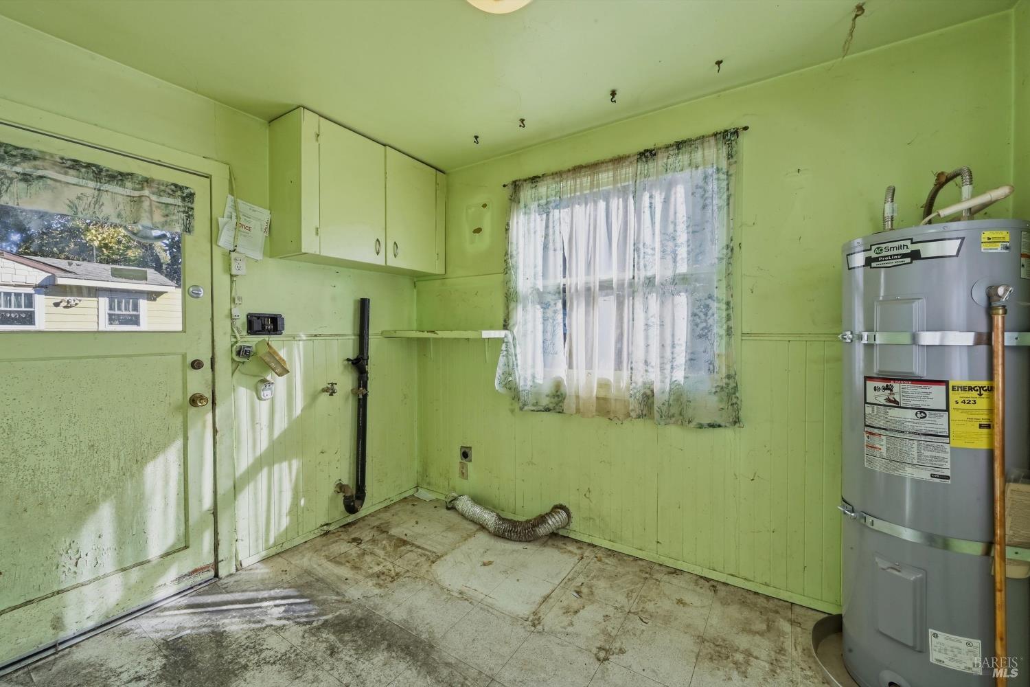 2875 W Steele Lane Santa Rosa CA 95403