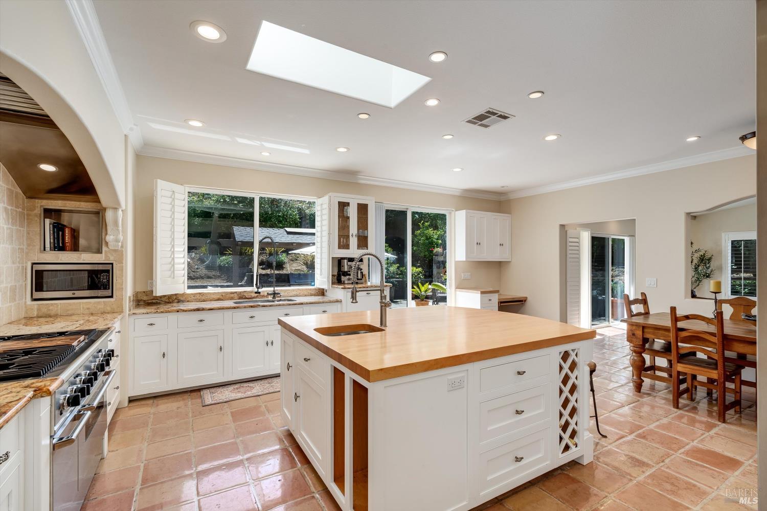3200 Twin Oaks Drive Napa CA 94558