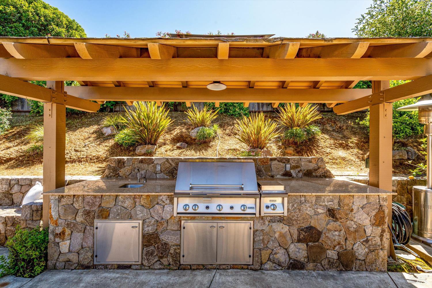3200 Twin Oaks Drive Napa CA 94558