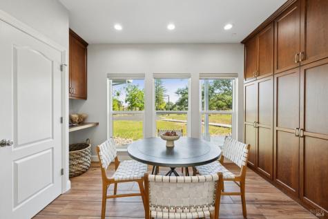 4665 Upper Ridge Road Santa Rosa CA 95404