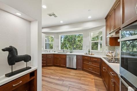 4665 Upper Ridge Road Santa Rosa CA 95404