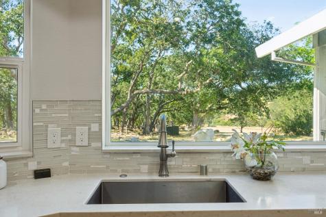 4665 Upper Ridge Road Santa Rosa CA 95404