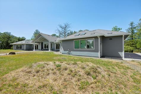 4665 Upper Ridge Road Santa Rosa CA 95404