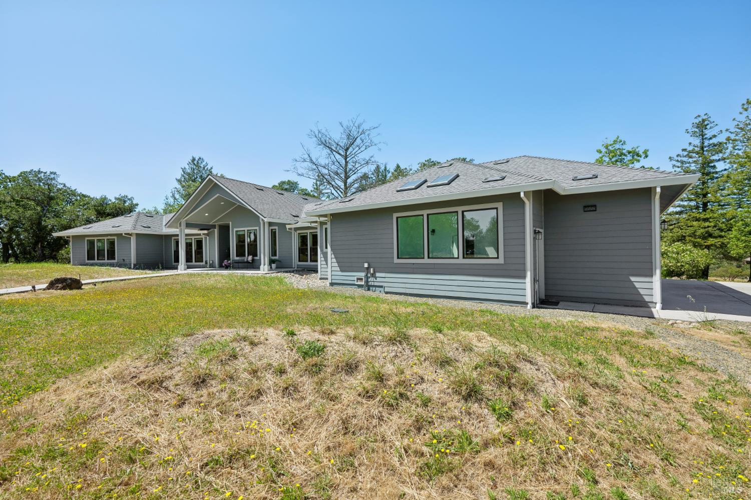 4665 Upper Ridge Road Santa Rosa CA 95404