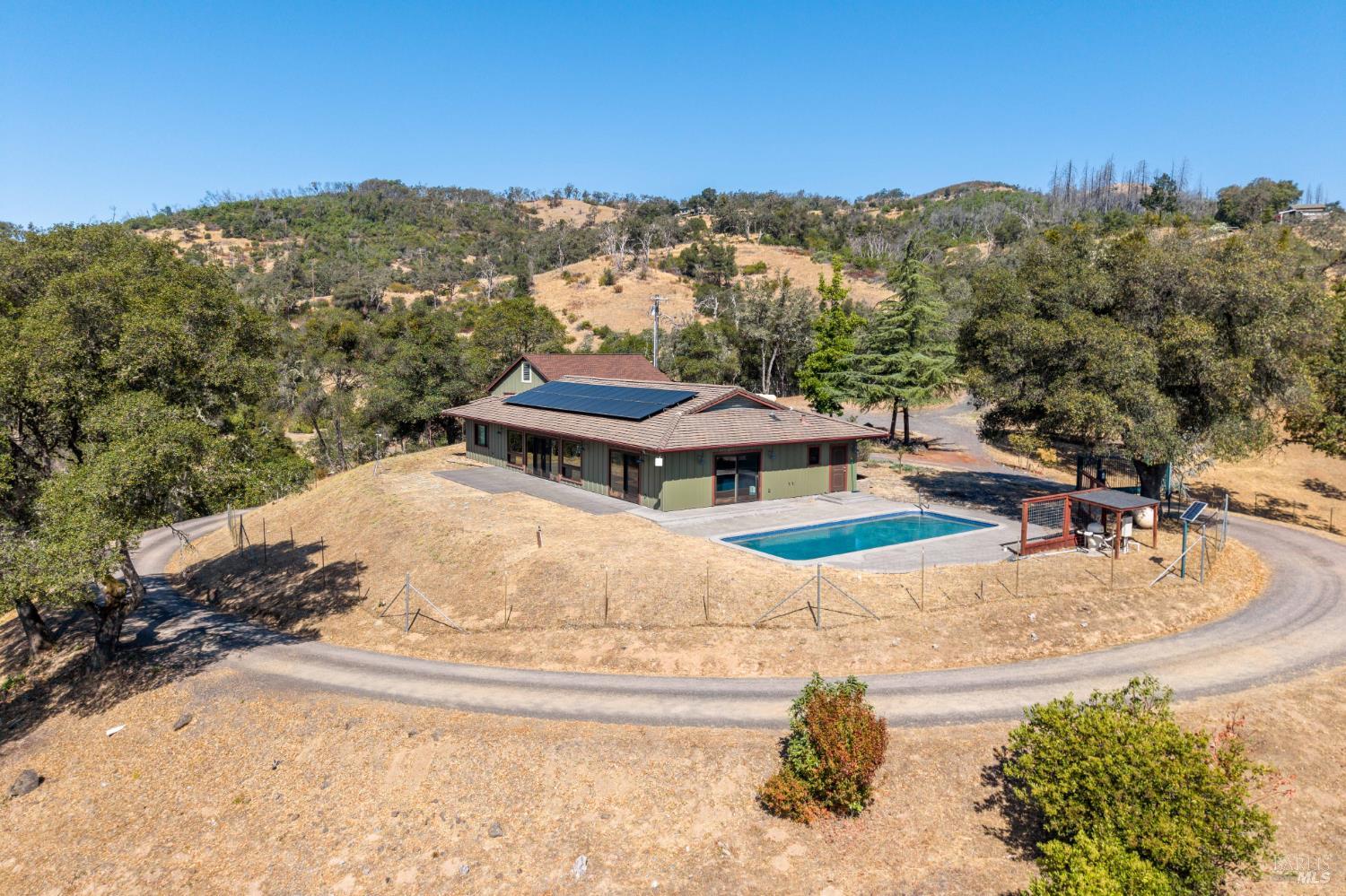 10801 Bakers Creek Road Redwood Valley CA 95470