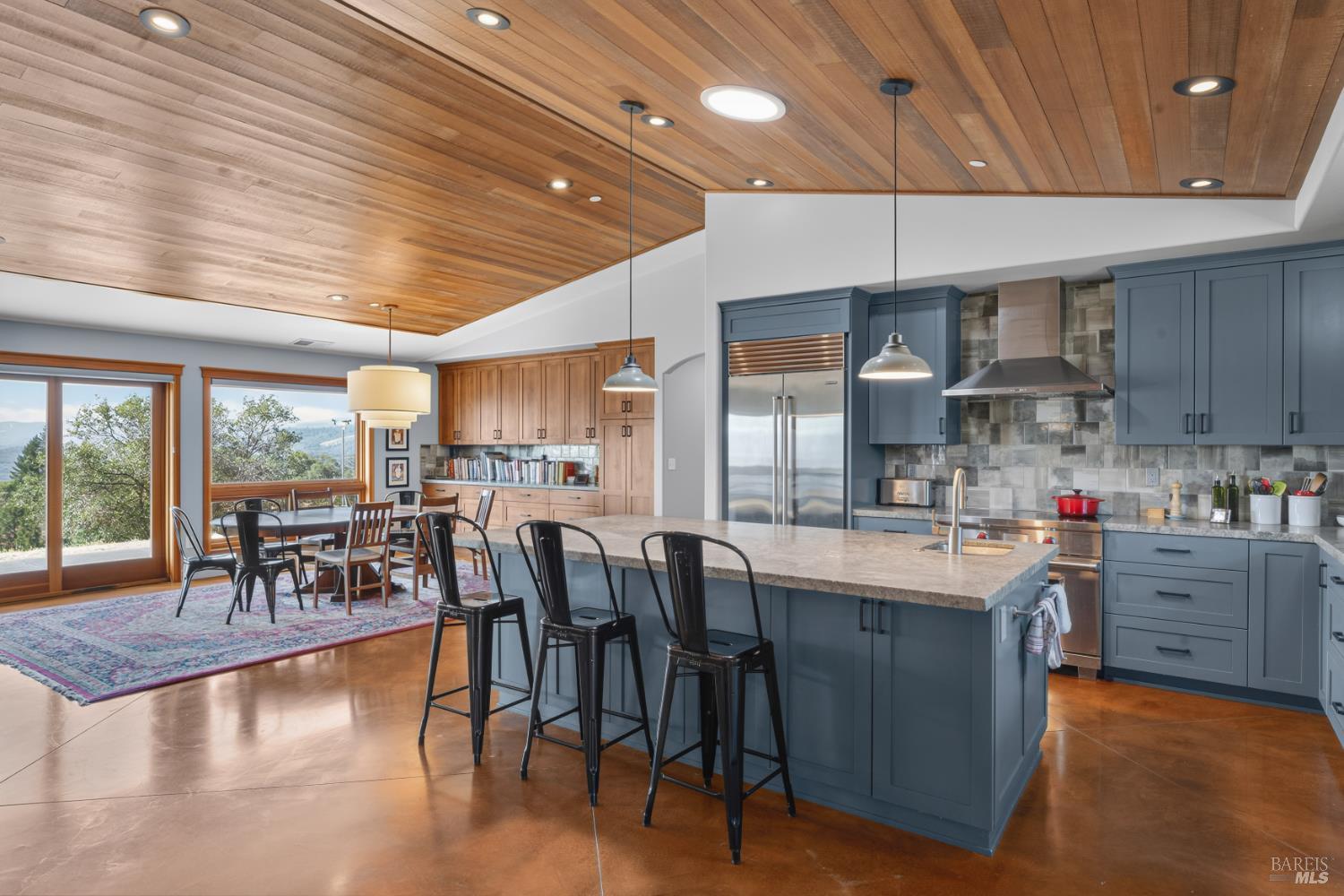 10801 Bakers Creek Road Redwood Valley CA 95470