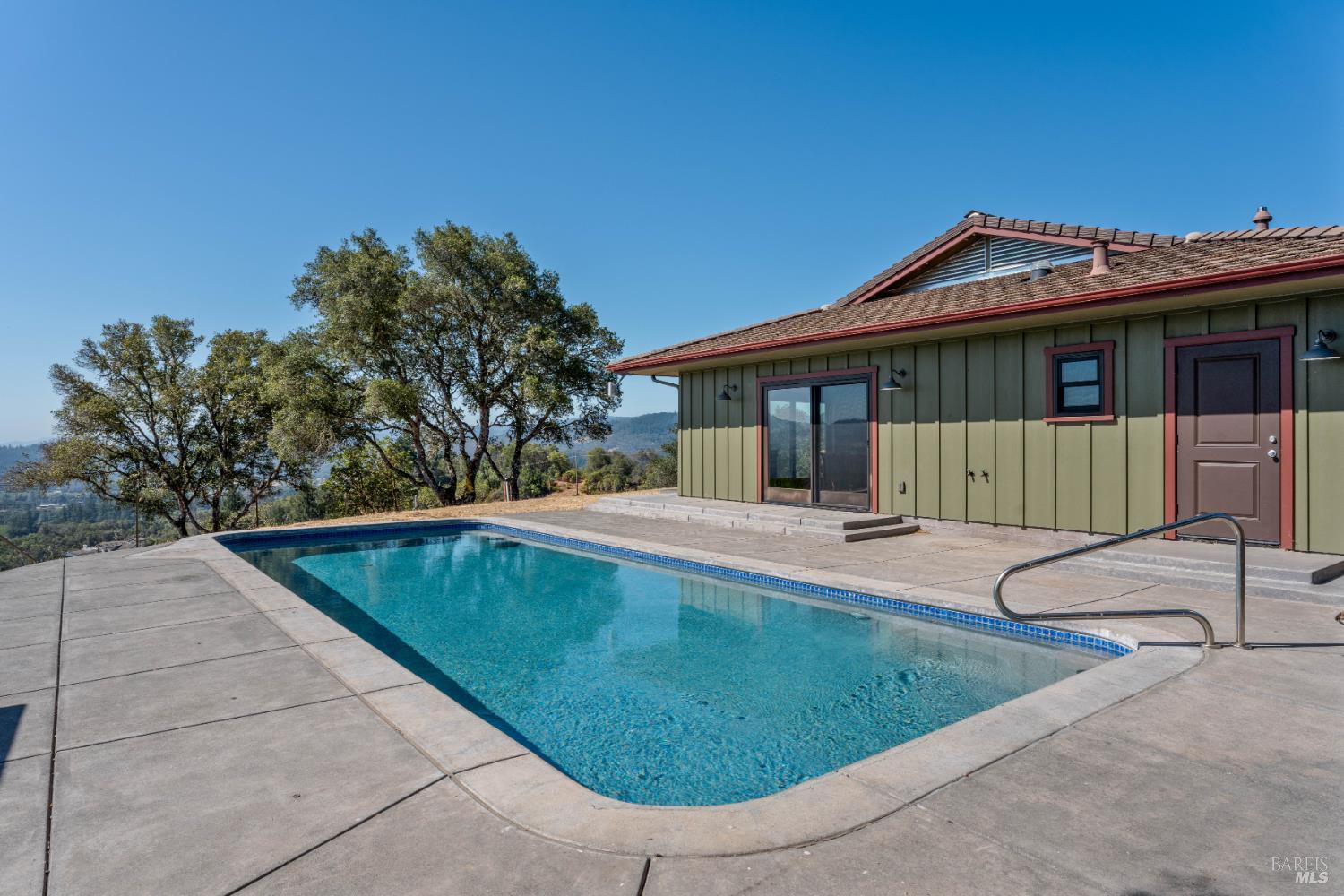 10801 Bakers Creek Road Redwood Valley CA 95470