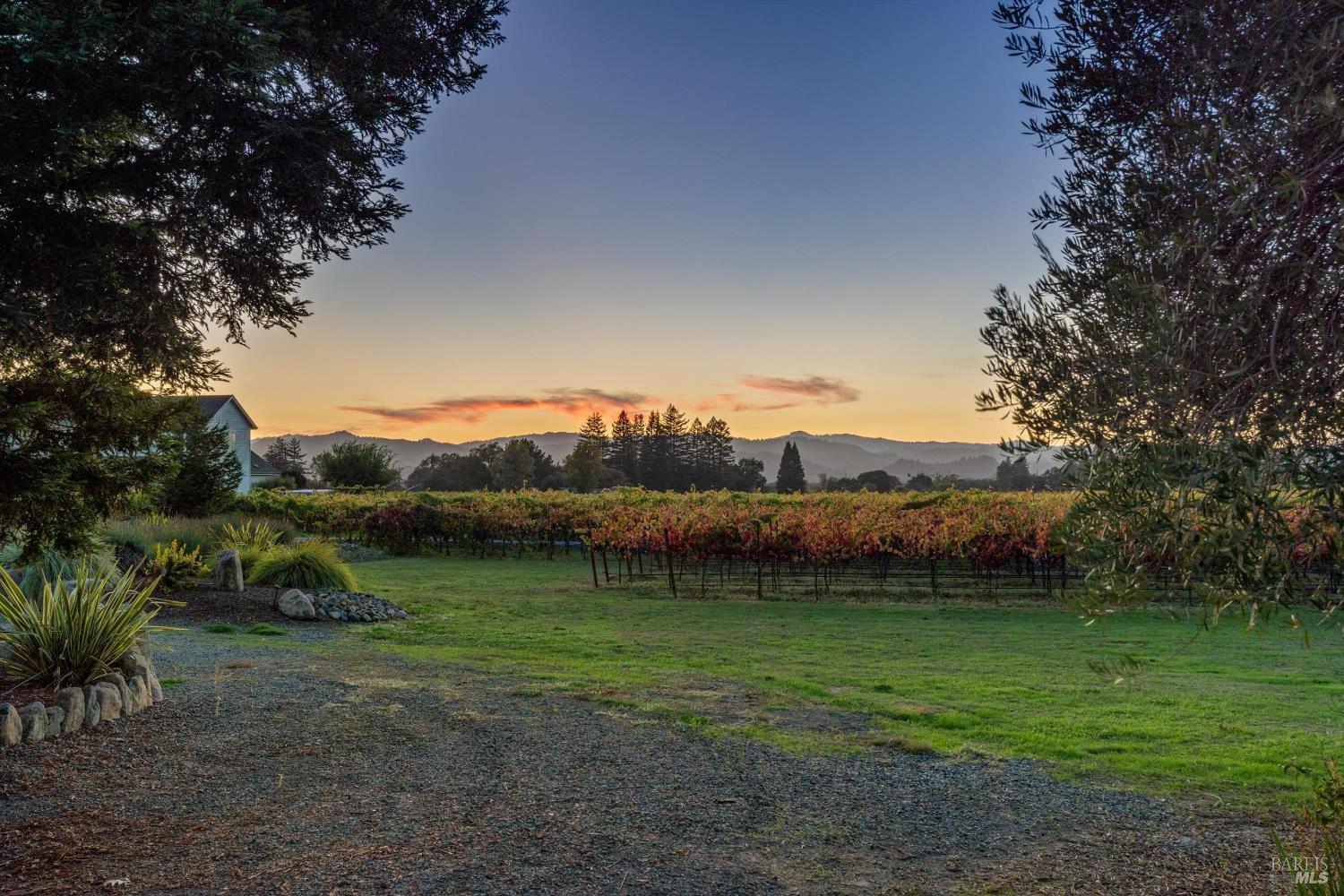 531 Limerick Lane Healdsburg CA 95448