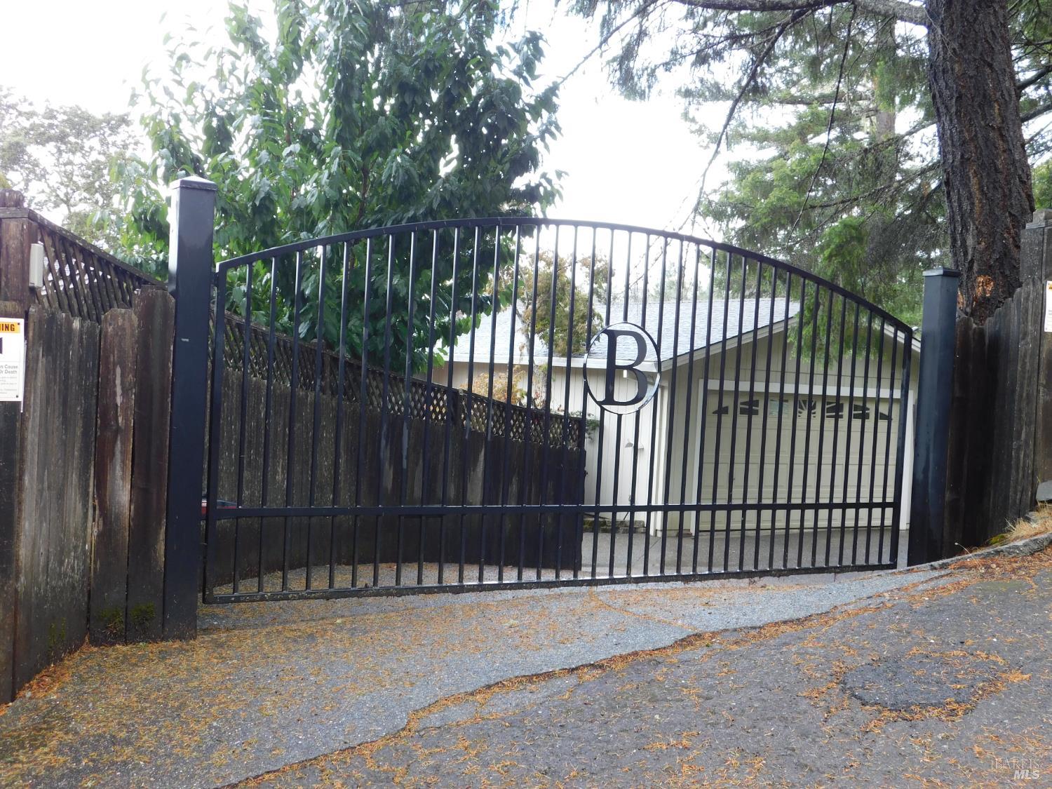 25922 Tucker Lane Willits CA 95490
