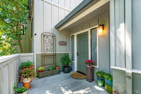 18120 Vassar Court Sonoma CA 95476