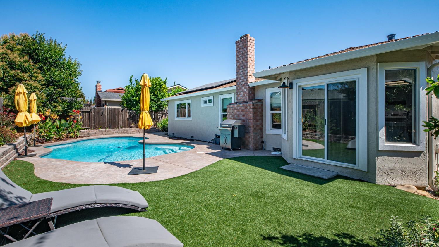 5033 Brittany Drive Fairfield CA 94534