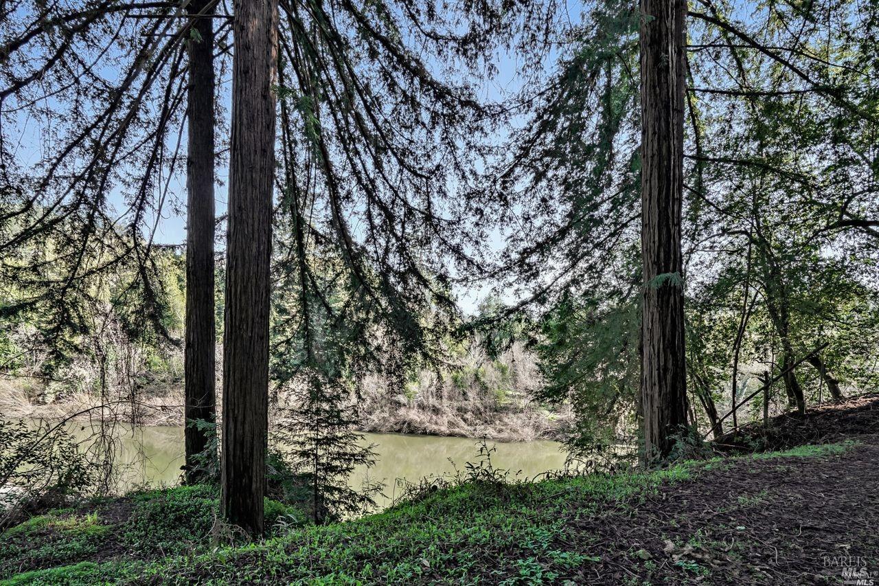 7233 Harmon Avenue Guerneville CA 95446