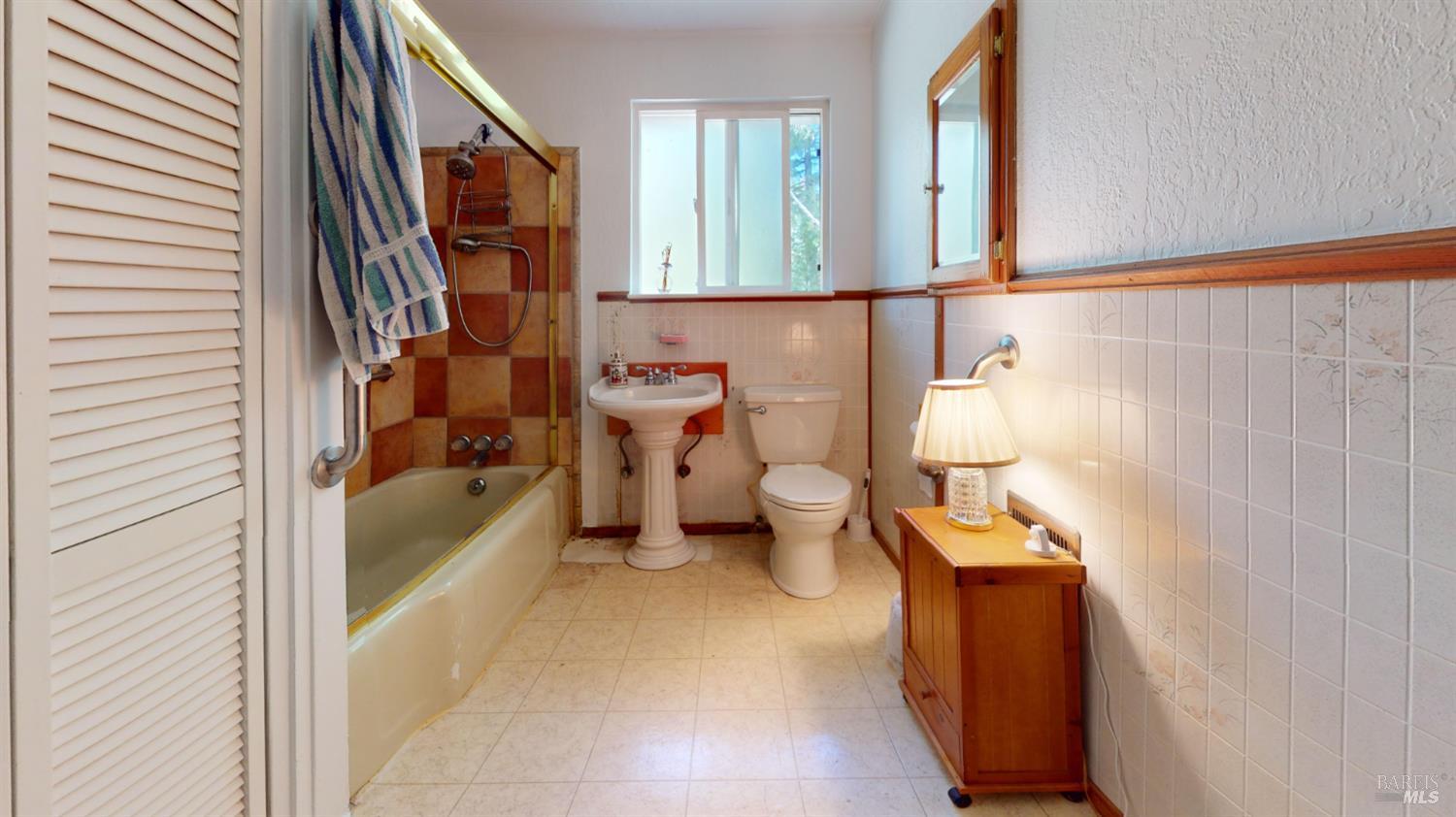 801 Bauer Road Laytonville CA 95454