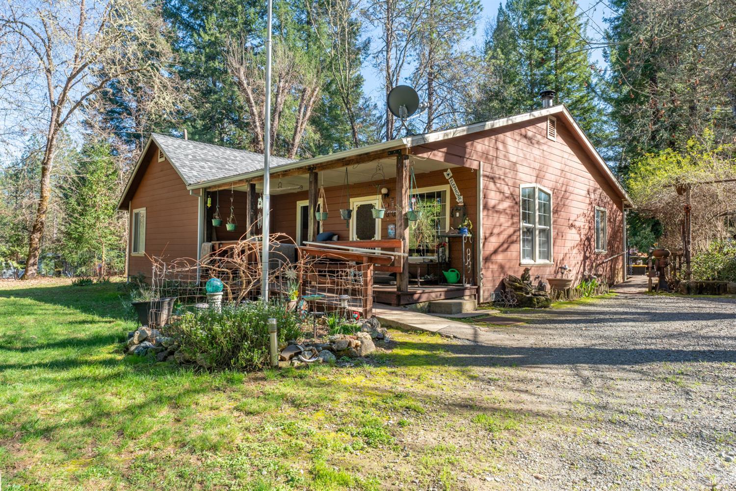801 Bauer Road Laytonville CA 95454