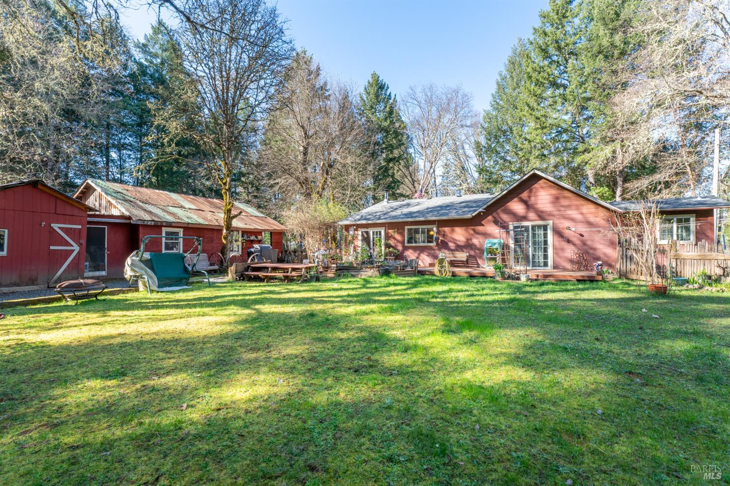 801 Bauer Road Laytonville CA 95454
