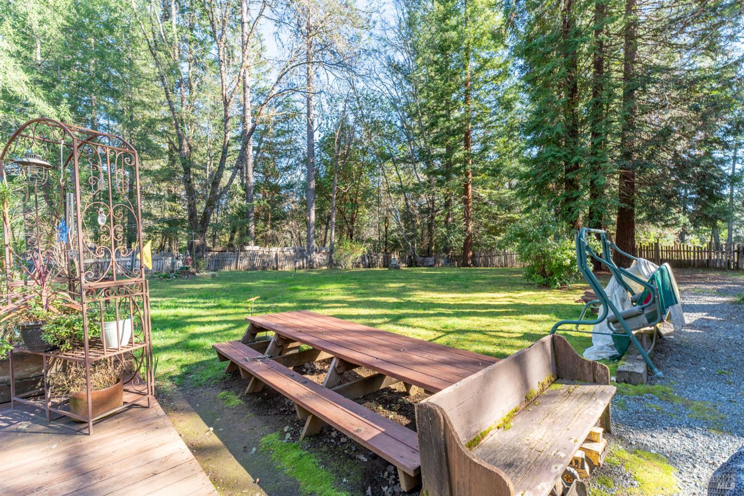801 Bauer Road Laytonville CA 95454