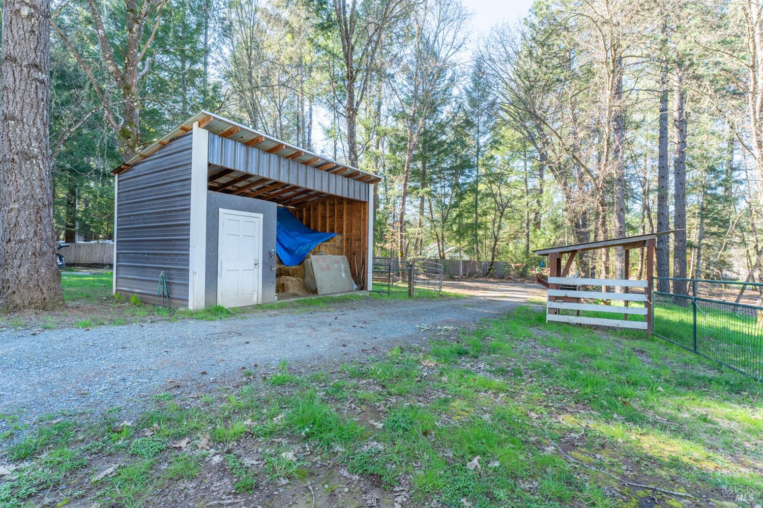 801 Bauer Road Laytonville CA 95454