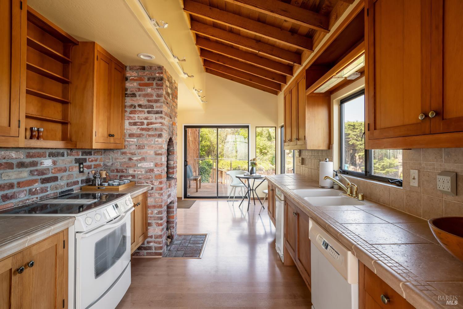 79 Seacape Drive Muir Beach CA 94965