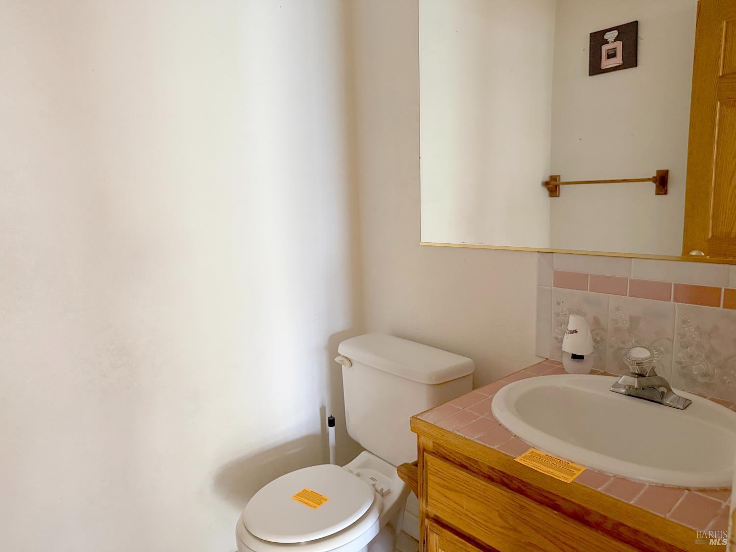 27009 Hawk Court Willits CA 95490