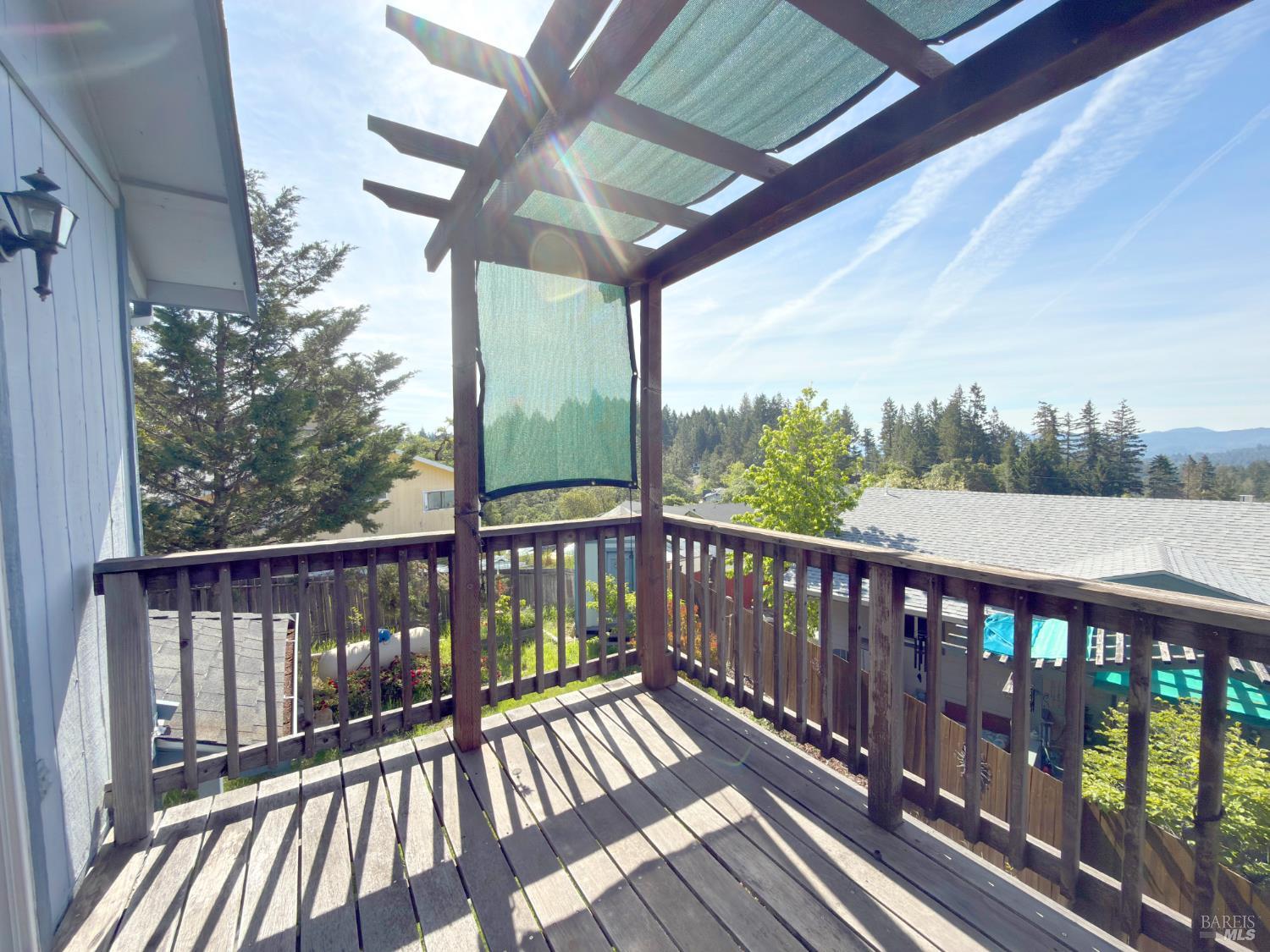 27009 Hawk Court Willits CA 95490