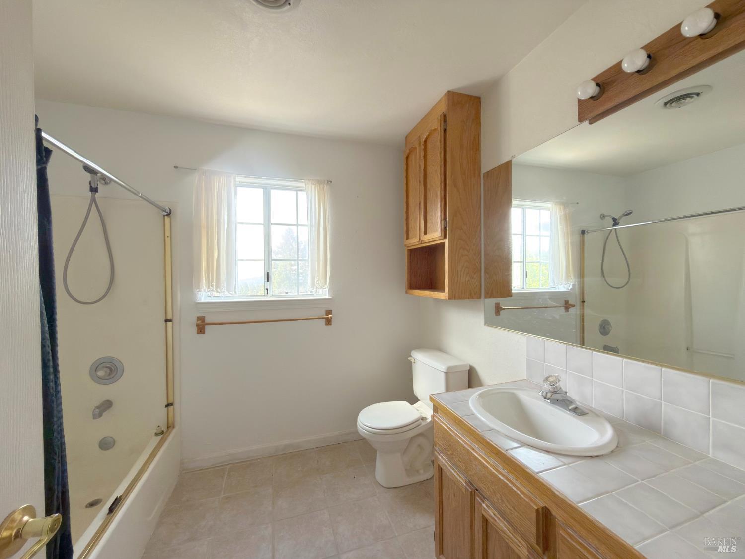 27009 Hawk Court Willits CA 95490