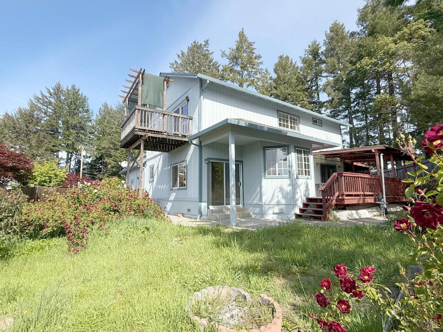 27009 Hawk Court Willits CA 95490