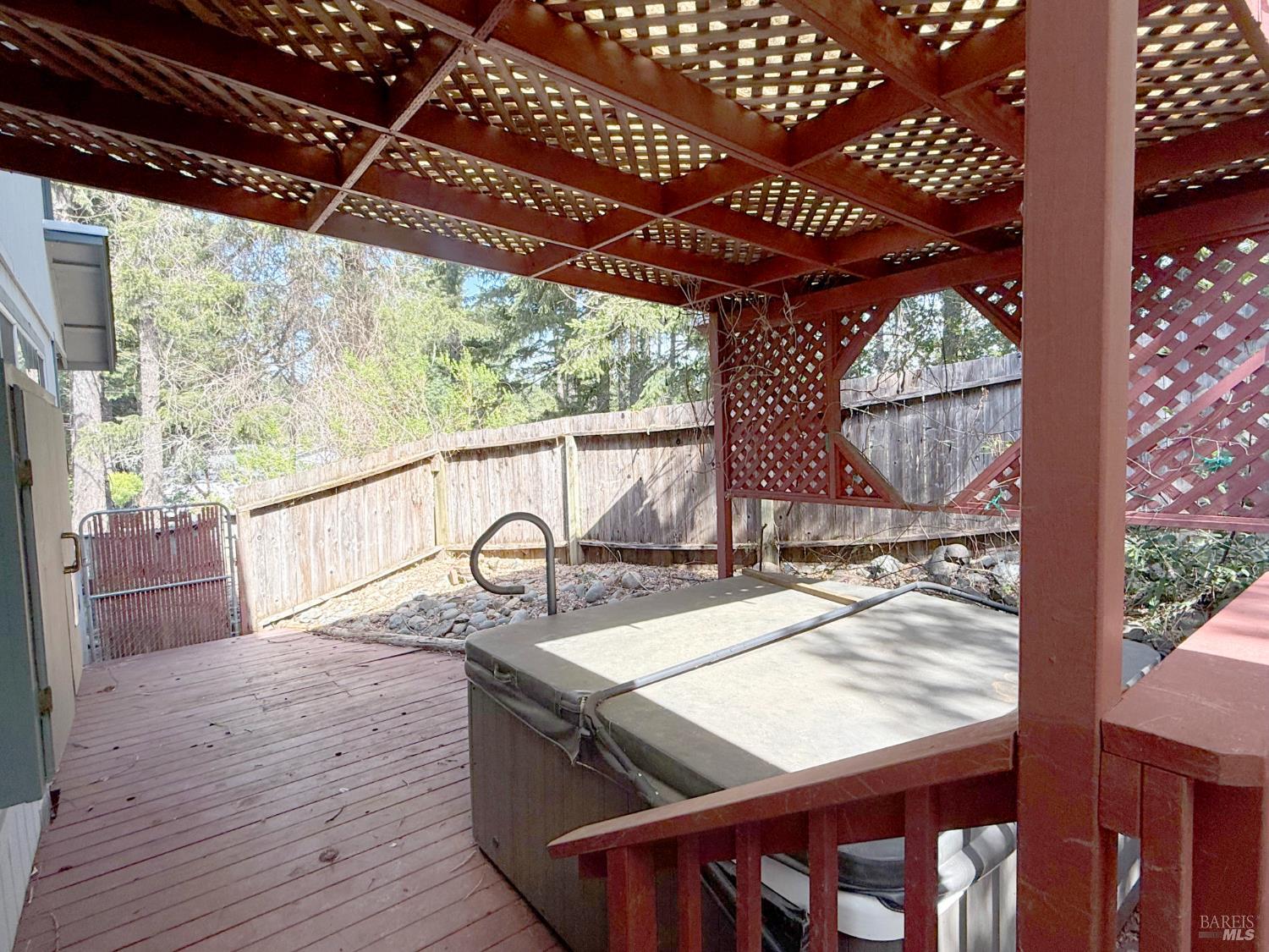 27009 Hawk Court Willits CA 95490