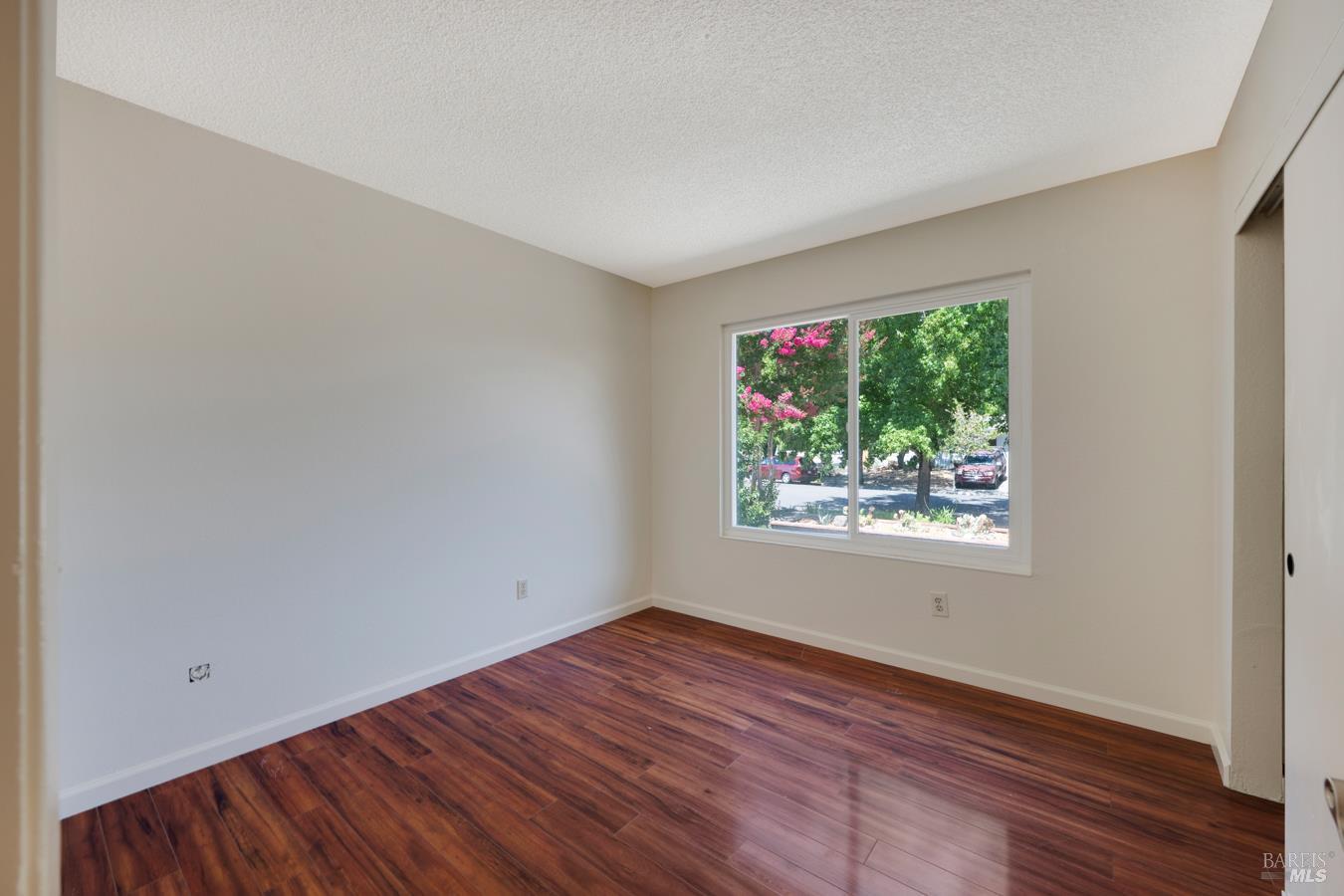 1824 Fenwick Place Santa Rosa CA 95401