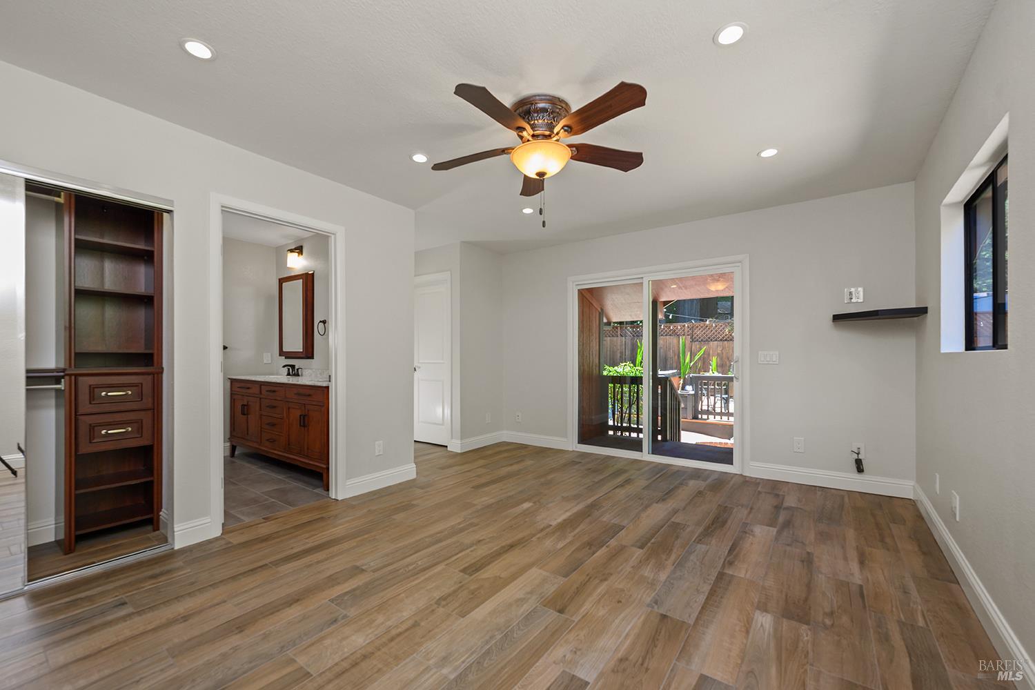 14664 Rio Nido Road Guerneville CA 95446