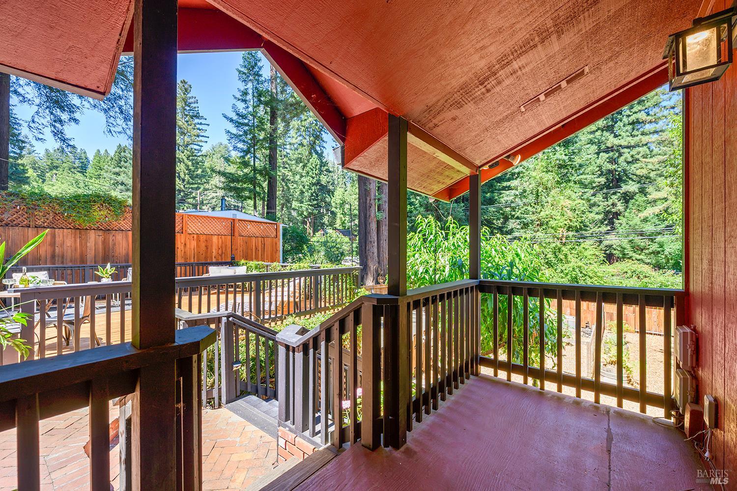 14664 Rio Nido Road Guerneville CA 95446