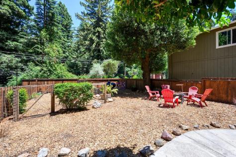 14664 Rio Nido Road Guerneville CA 95446