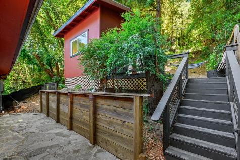 14664 Rio Nido Road Guerneville CA 95446