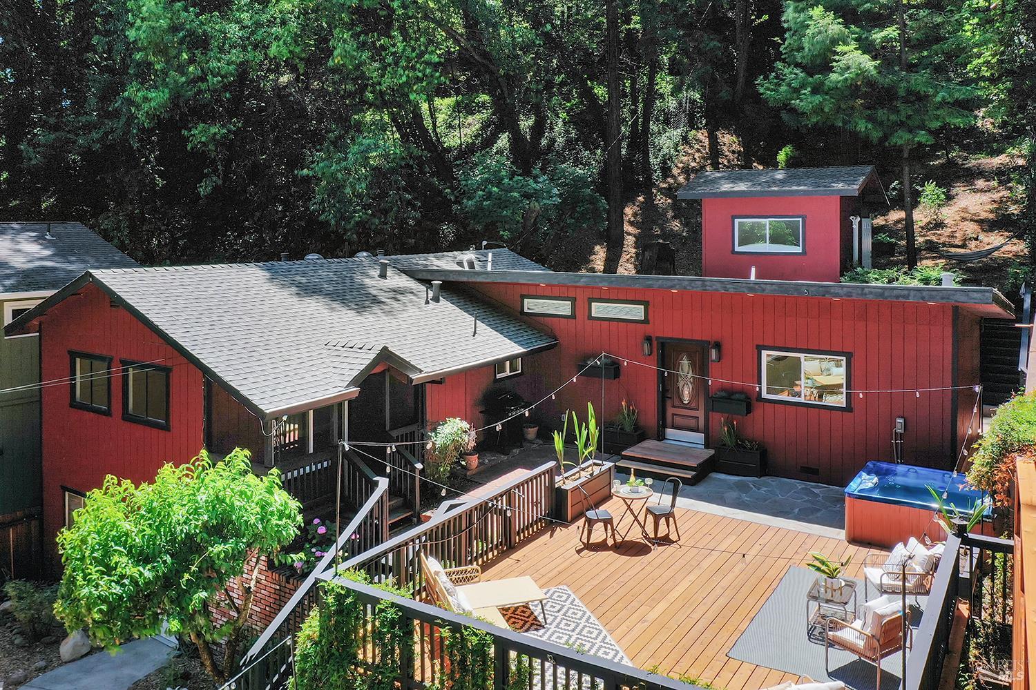 14664 Rio Nido Road Guerneville CA 95446
