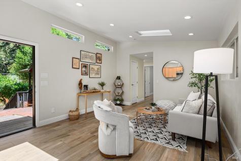 14664 Rio Nido Road Guerneville CA 95446
