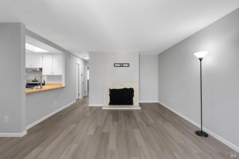 735 Blair Place Santa Rosa CA 95401
