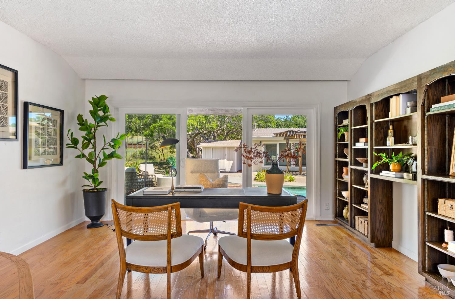 56 Capilano Drive Novato CA 94949