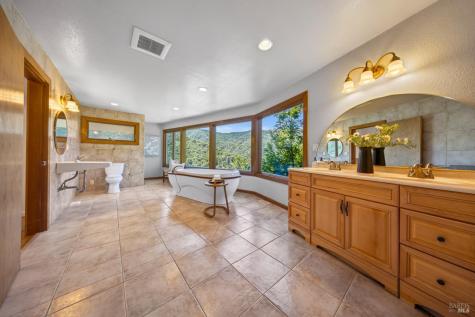 56 Capilano Drive Novato CA 94949