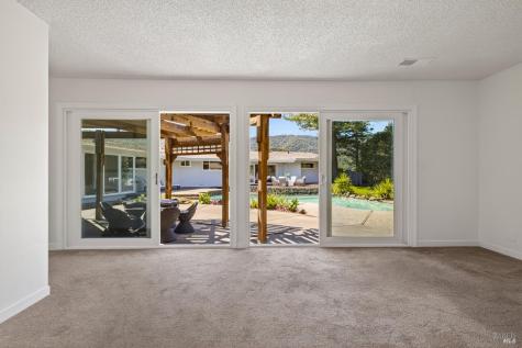 56 Capilano Drive Novato CA 94949
