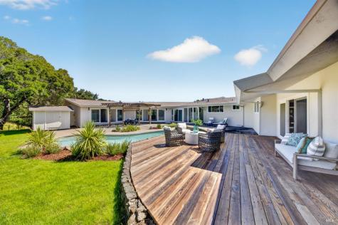 56 Capilano Drive Novato CA 94949