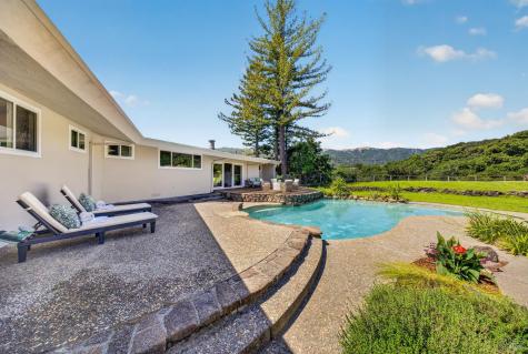 56 Capilano Drive Novato CA 94949