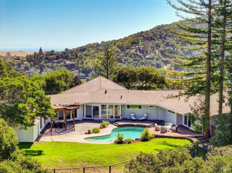 56 Capilano Drive Novato CA 94949
